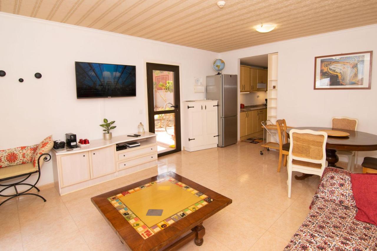 Casa Isabel, The Perfect Home For Your Holidays In コラレホ エクステリア 写真