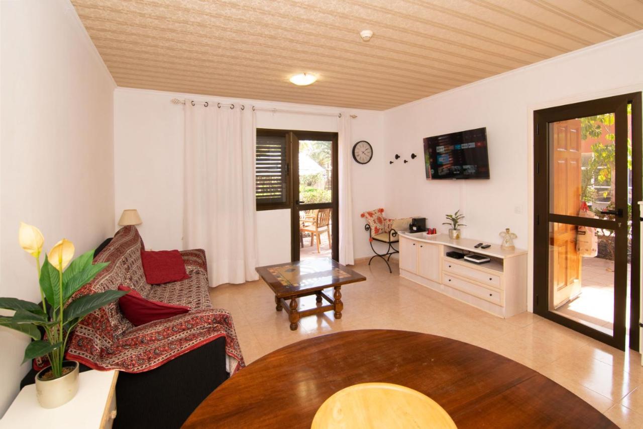 Casa Isabel, The Perfect Home For Your Holidays In コラレホ エクステリア 写真